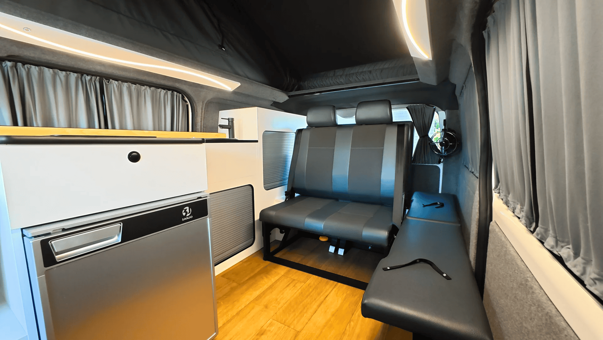 Toyota HiAce campervan